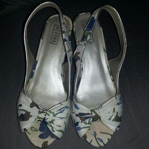 Reduced $$ MERONA ESPADRILLES
