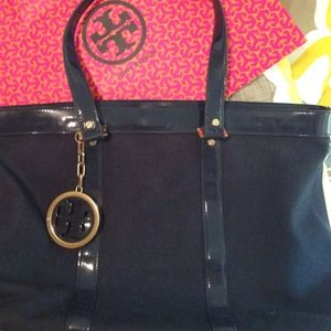 AUTHENTIC navy blue Tory Burch purse.