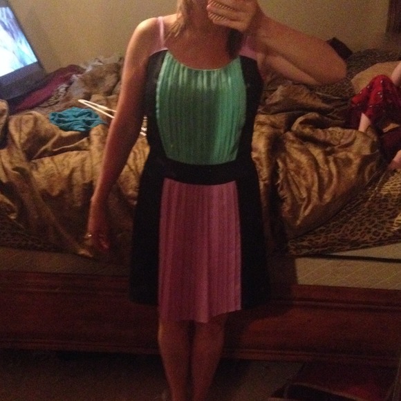 Betsey Johnson dress - Picture 2 of 2