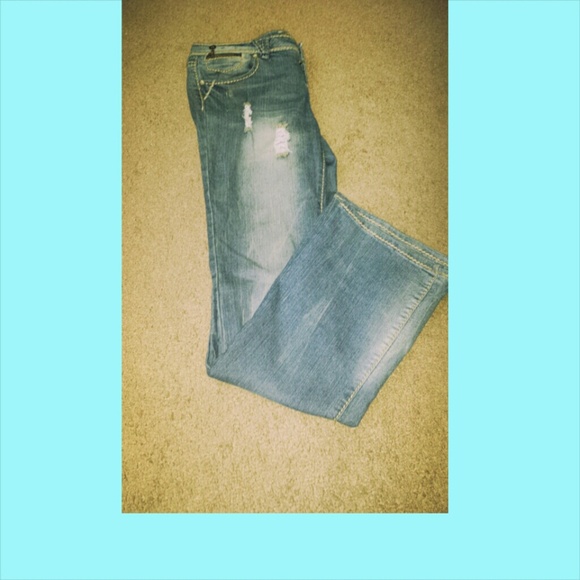 ππHP 7/23 Destroyed jeansππ - Picture 3 of 4