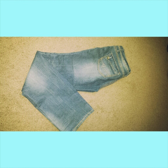 💖💖 HP 9/13 💖💖Light wash destroyed jeans - Picture 3 of 3