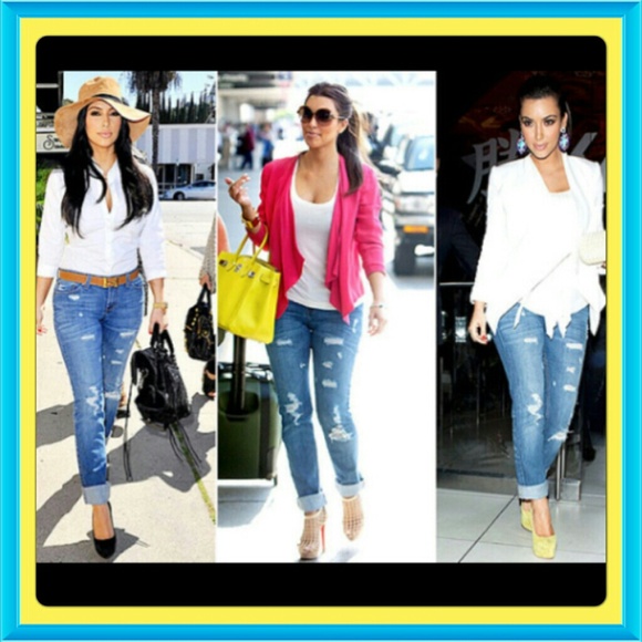 Almost Famous  Denim - 💖💖 HP 9/13 💖💖Light wash destroyed jeans