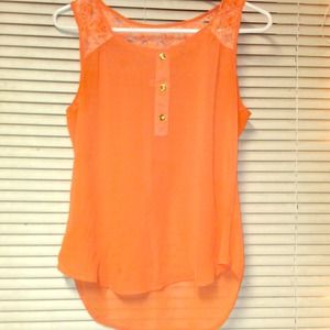 TRADED ✅ Sleeveless tank