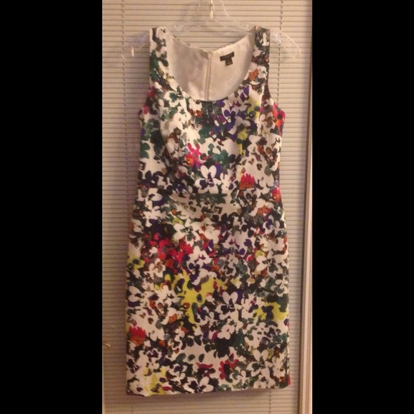 WORN ONCE!Ann Taylor sleeveless multicolored dress
