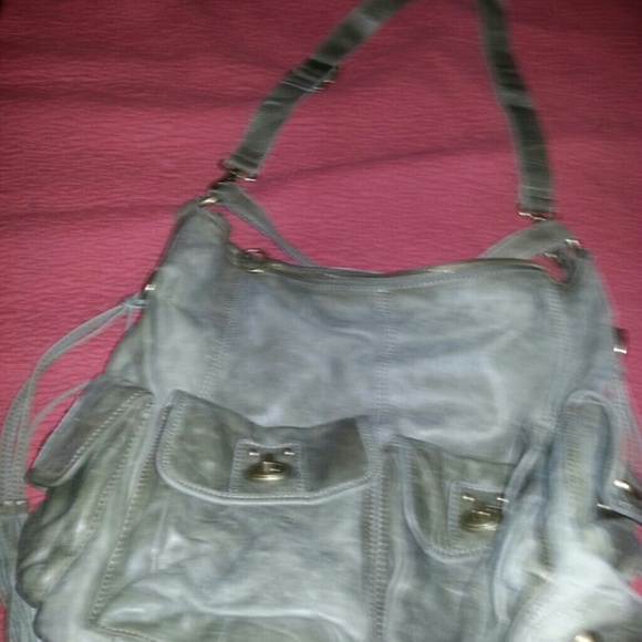 Light olive green tassle bag - Picture 2 of 3