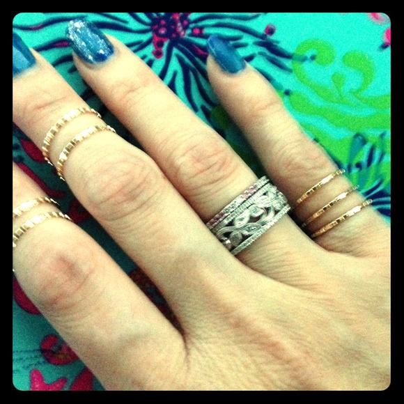💢SOLD💢ON ANOTHER SITE Midi Rings or Mid Knuckle