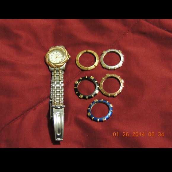 Peugeot watch with attachments