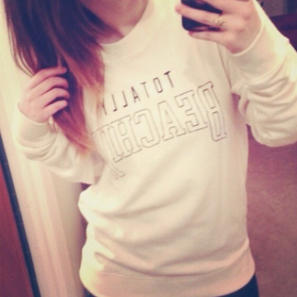 VS PINK Totally Beachin' Sweatshirt