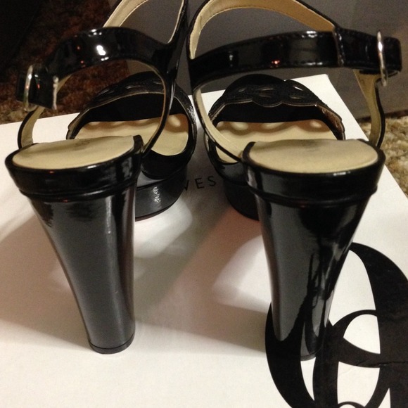 Patent Fairy Butterfly Pattern Heels - Fairyo - Picture 3 of 4