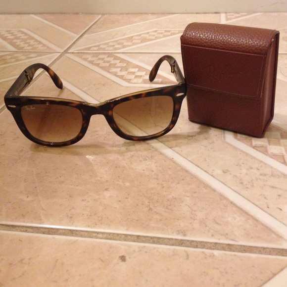 Ray Ban folding wayfarer