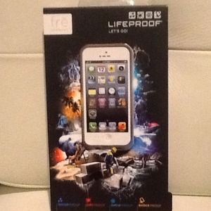 LifeProof & Mophie bundle 4 maccineanderson