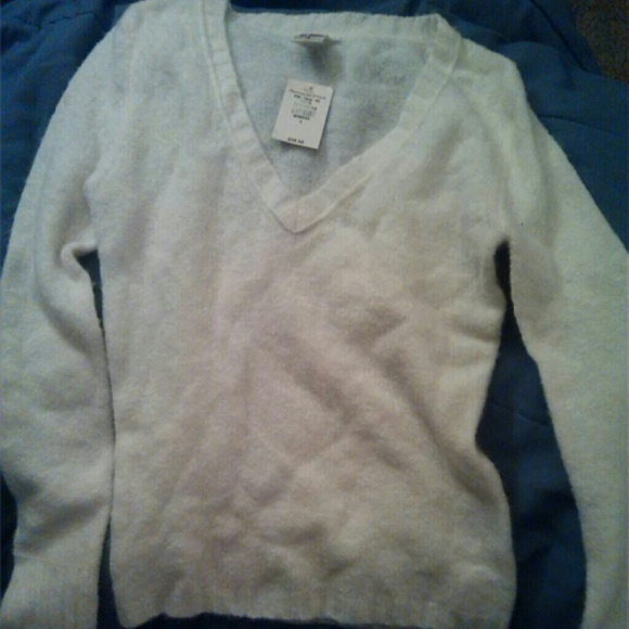 Cute white sweater