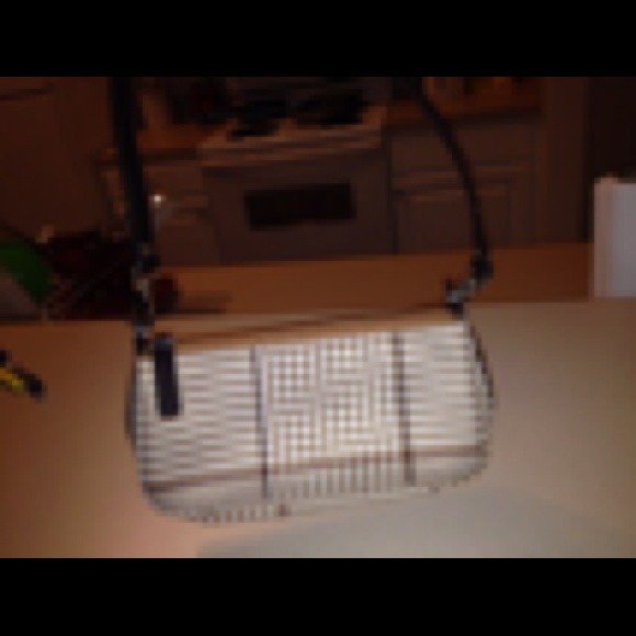 Ralph Lauren hand bag - Picture 2 of 4