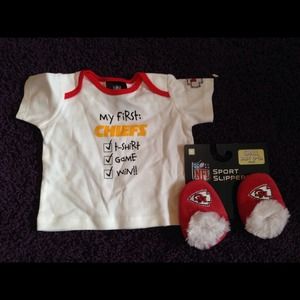 SOLD Kansas City Chiefs Shirt and Booties 0-3