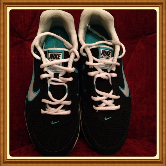 Womens Nike Training FLEXTR Shoes size 8