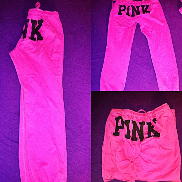 Victoria's Secret Pants - VS Love pink Sweats