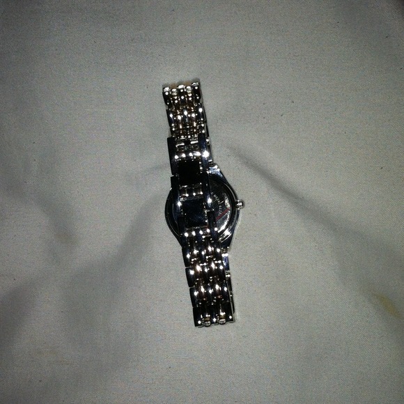 Watch - Picture 3 of 4
