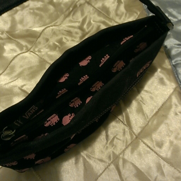 Purse - Picture 2 of 4