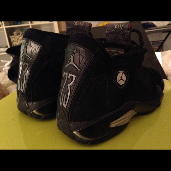 🎁SOLD!🎁 Jordan 2005 retro 14 XIV black grey 7.5Y