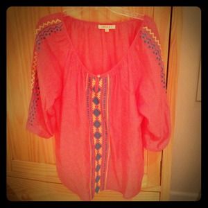 Cute summer top- great maternity top