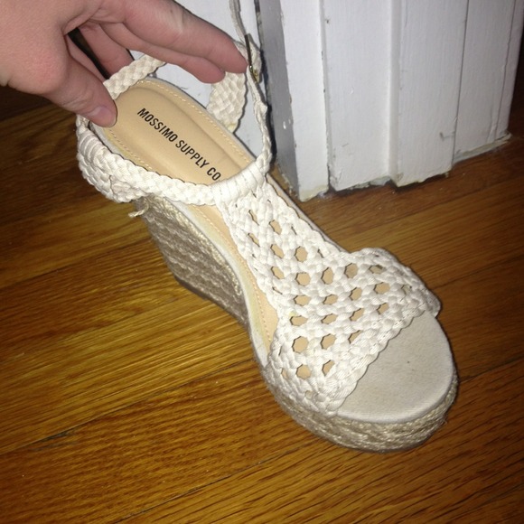 Off white wedges