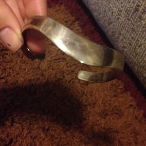 .925 Sterling Silver Wavy Bangle Bracelet