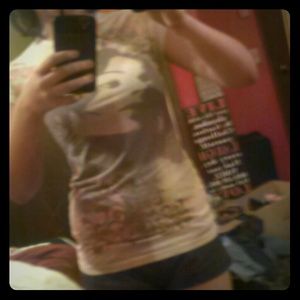 Graphic tshirt