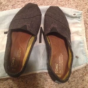 Herringbone TOMS