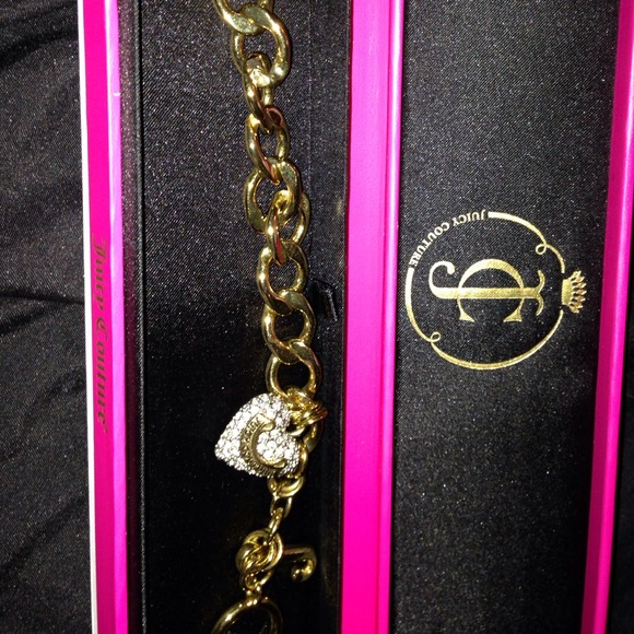 Juicy couture gold pave heart chain link bracelet