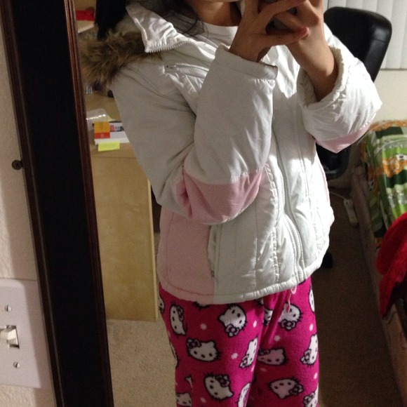 Snow Coat - Picture 3 of 4