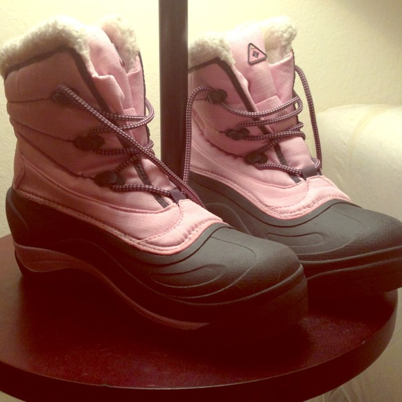 Columbia pink and gray snow boots!