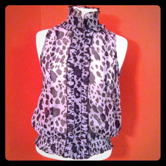 Black & Grey Leopard top