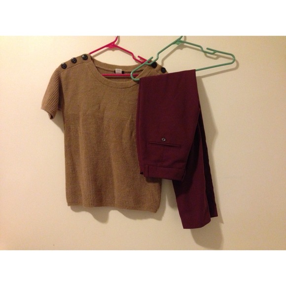BUNDLE 🎁 J. crew knit Top + H&M Brgdy Slim Slacks