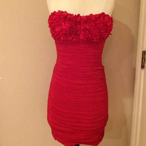 Red strapless dress