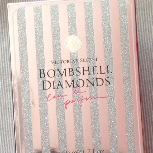 Victoria secret bomb shell Perfume