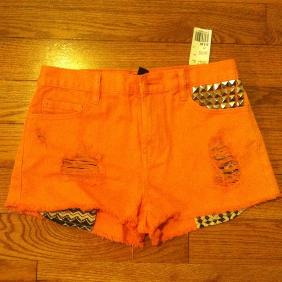 New forever 21 pink high waisted shorts - Picture 1 of 4