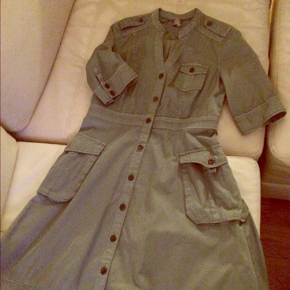 SOLD :((