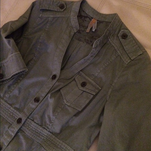 SOLD :(( - Picture 2 of 4