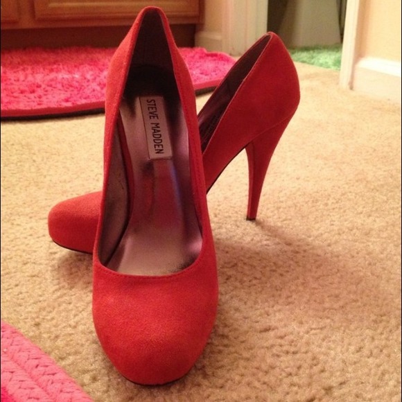 Steve Madden heels