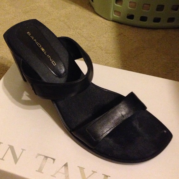 💸💸reduced💸💸Black slip on - Picture 1 of 1