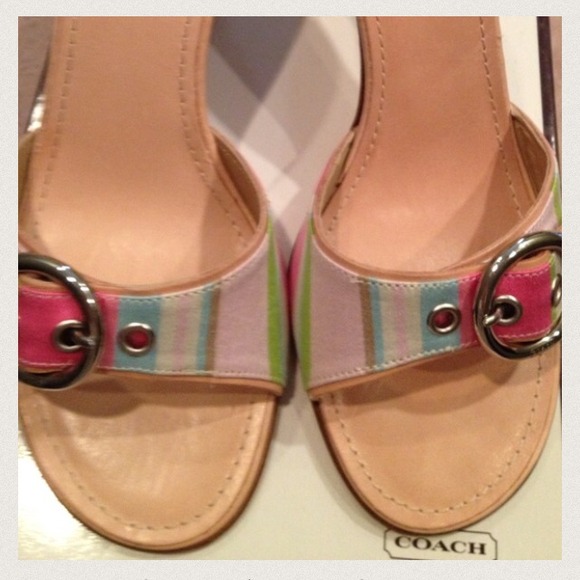 💸💸reduced💸💸Coach sandals - Picture 1 of 3