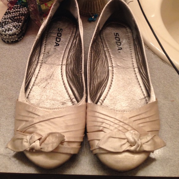 Soda Bow Flats