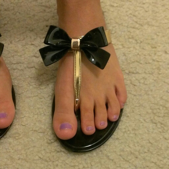 🎉🎉HOST PICK!!🎉🎉 💥SOLD IN BUNDLE💥 - Picture 2 of 3