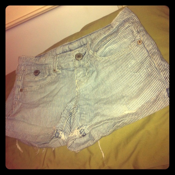 American Eagle Women's Pinstriped Shorts