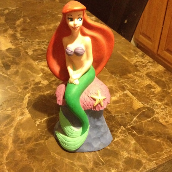 Little mermaid Ariel coin bank