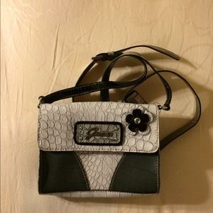 Guess Black Cross-Body Purse