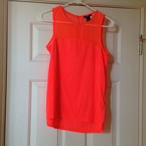 Never been worn H & M top
