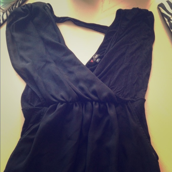 ***SOLD****Guess sexy dress!