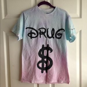 "Drugs" tee