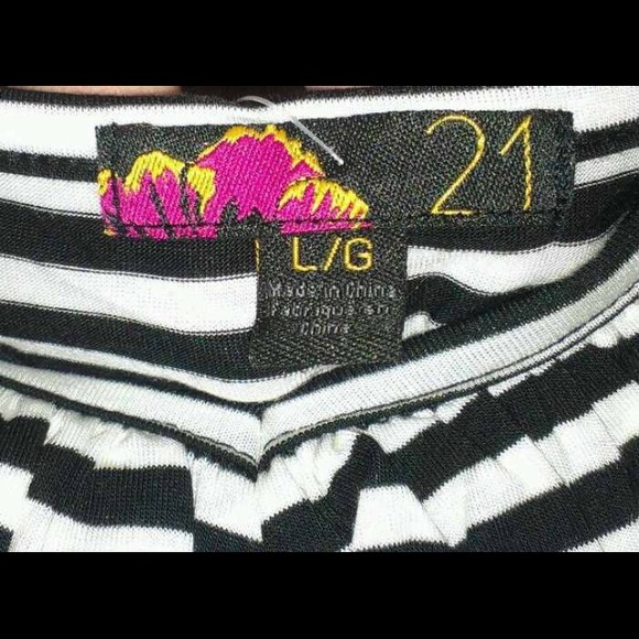 ❤️Forever21 Summer Dress❤️ - Picture 3 of 4